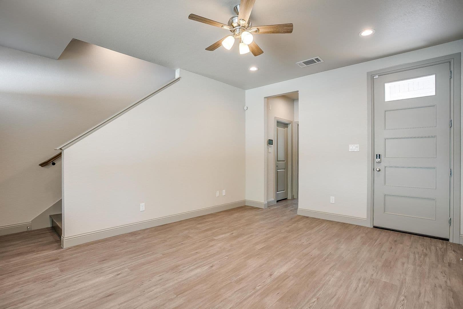 Fort Worth Apartment: 2832 Wayside Ave