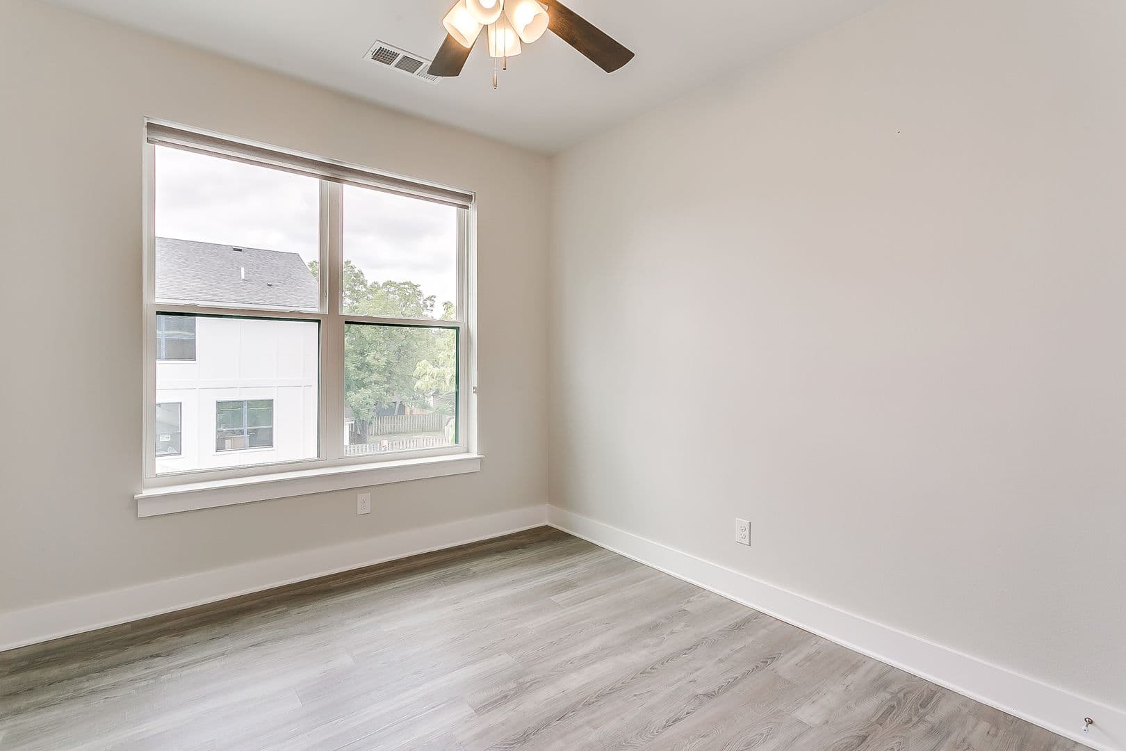 Fort Worth Apartment: 3208 Forest Park Blvd