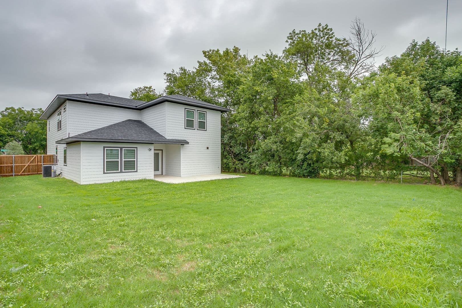 Fort Worth Apartment: 3937 Winfield Ave