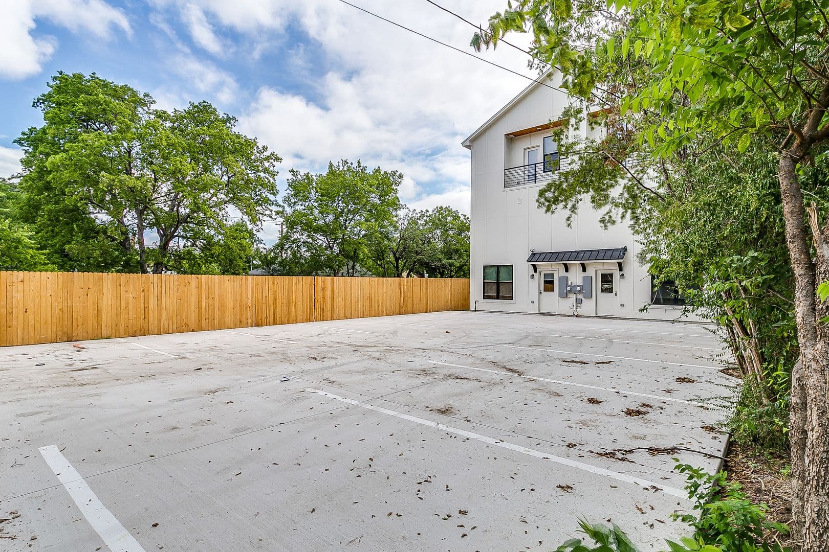 Fort Worth Apartment: 3210 Forest Park Blvd