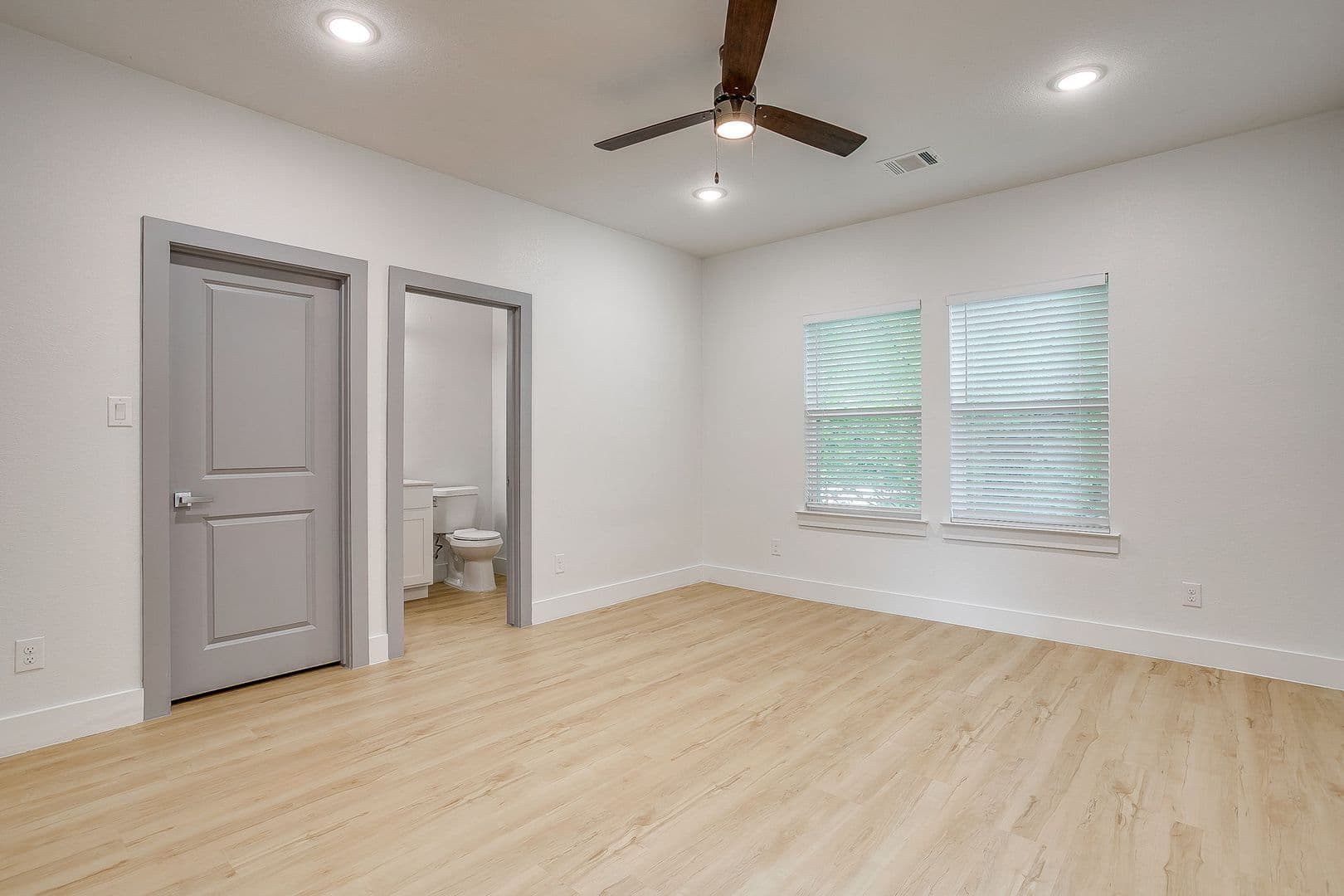 Fort Worth Apartment: 3817 Winfield Ave