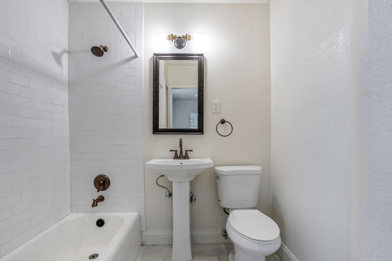 Fort Worth Apartment: 3605 Shelby Dr
