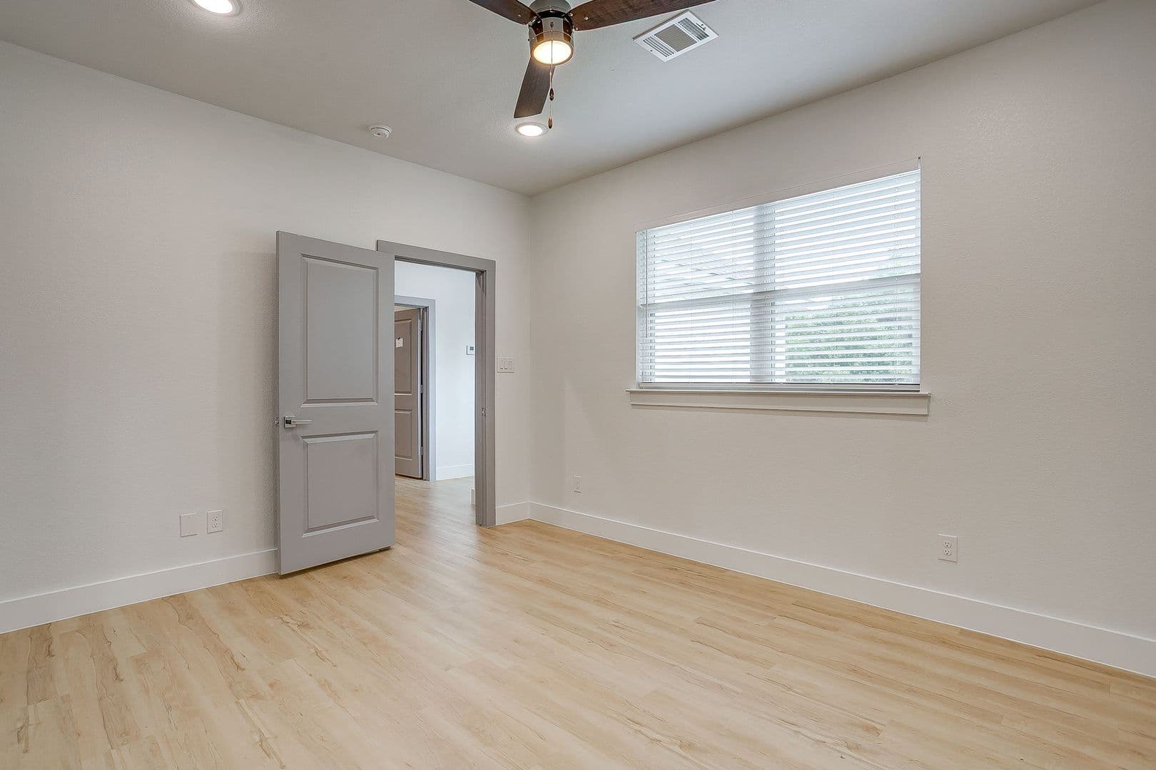 Fort Worth Apartment: 3817 Winfield Ave