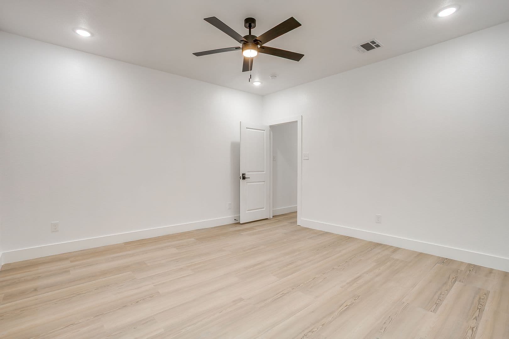 Fort Worth Apartment: 3937 Winfield Ave