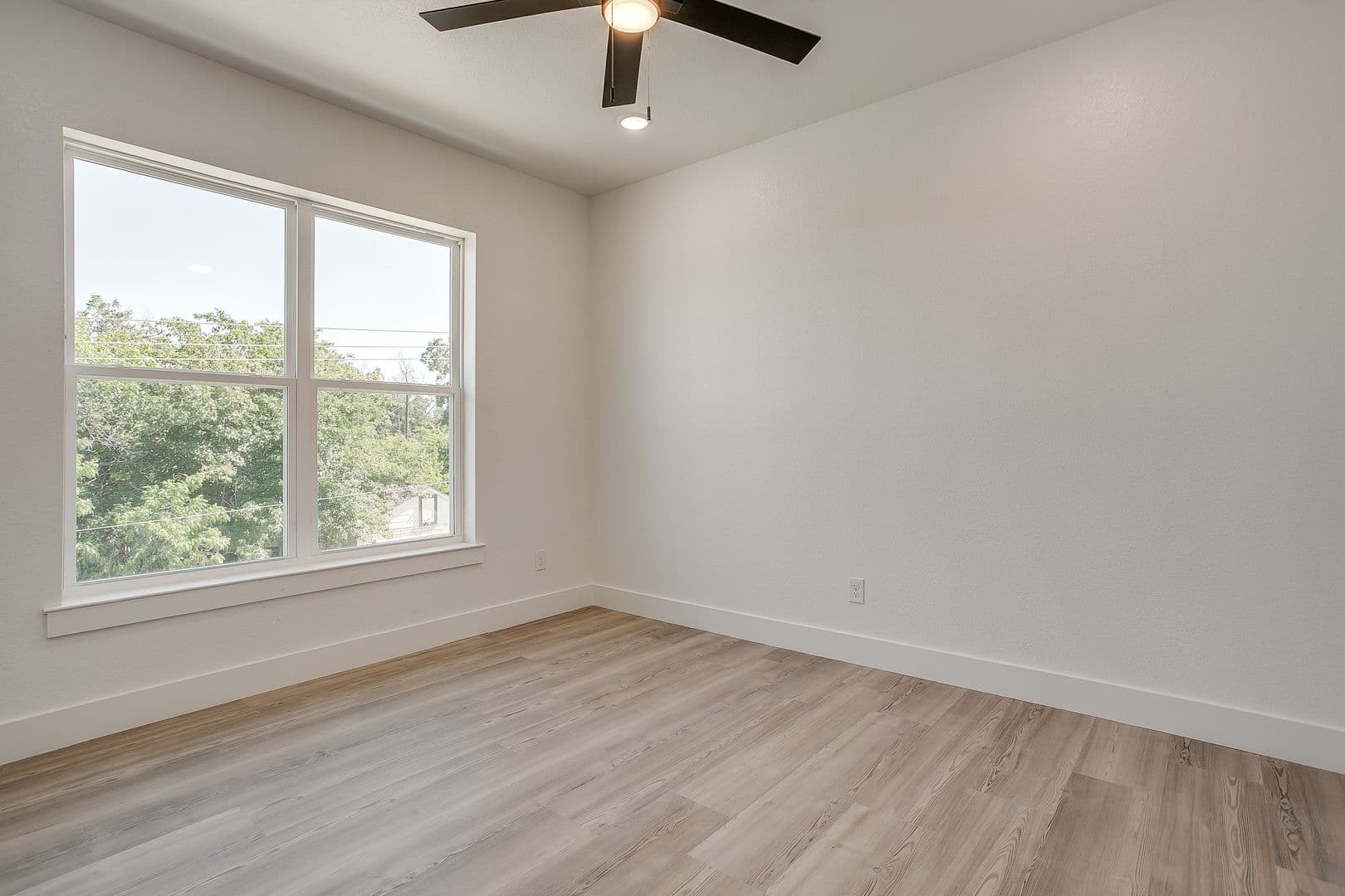 Fort Worth Apartment: 2803 Forest Park