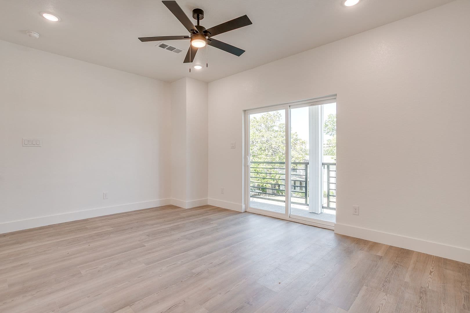 Fort Worth Apartment: 2803 Forest Park