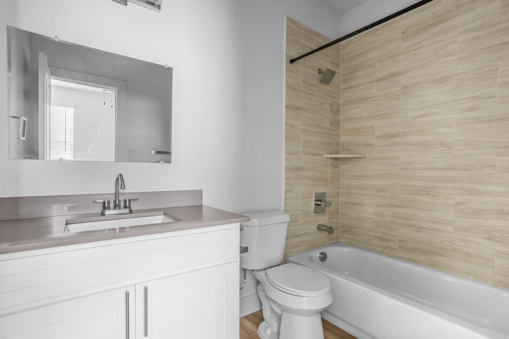 Fort Worth Apartment: 2509 Benbrook Blvd