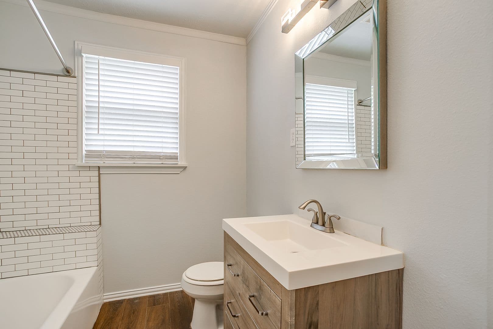 Fort Worth Apartment: 3256 Greene Ave