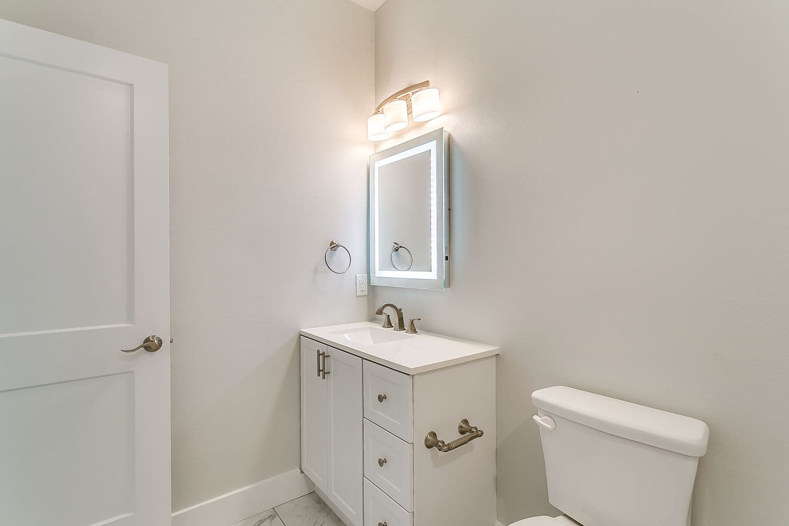 Fort Worth Apartment: 3210 Forest Park Blvd