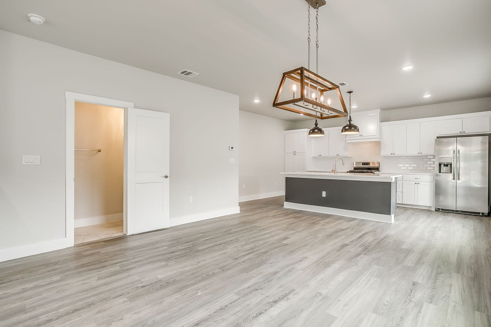 Fort Worth Apartment: 2718 Forest Park Blvd