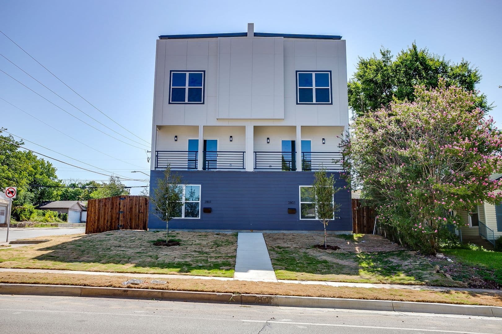 Fort Worth Apartment: 2803 Forest Park
