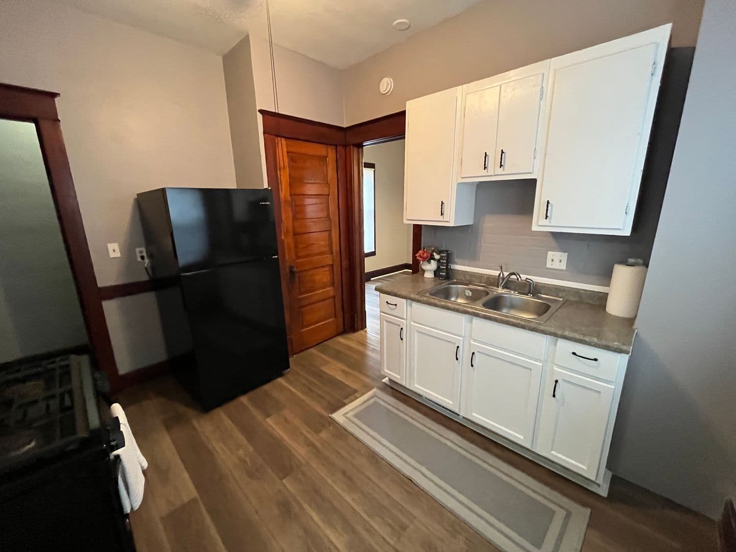 Moline House: 229 14th Ave