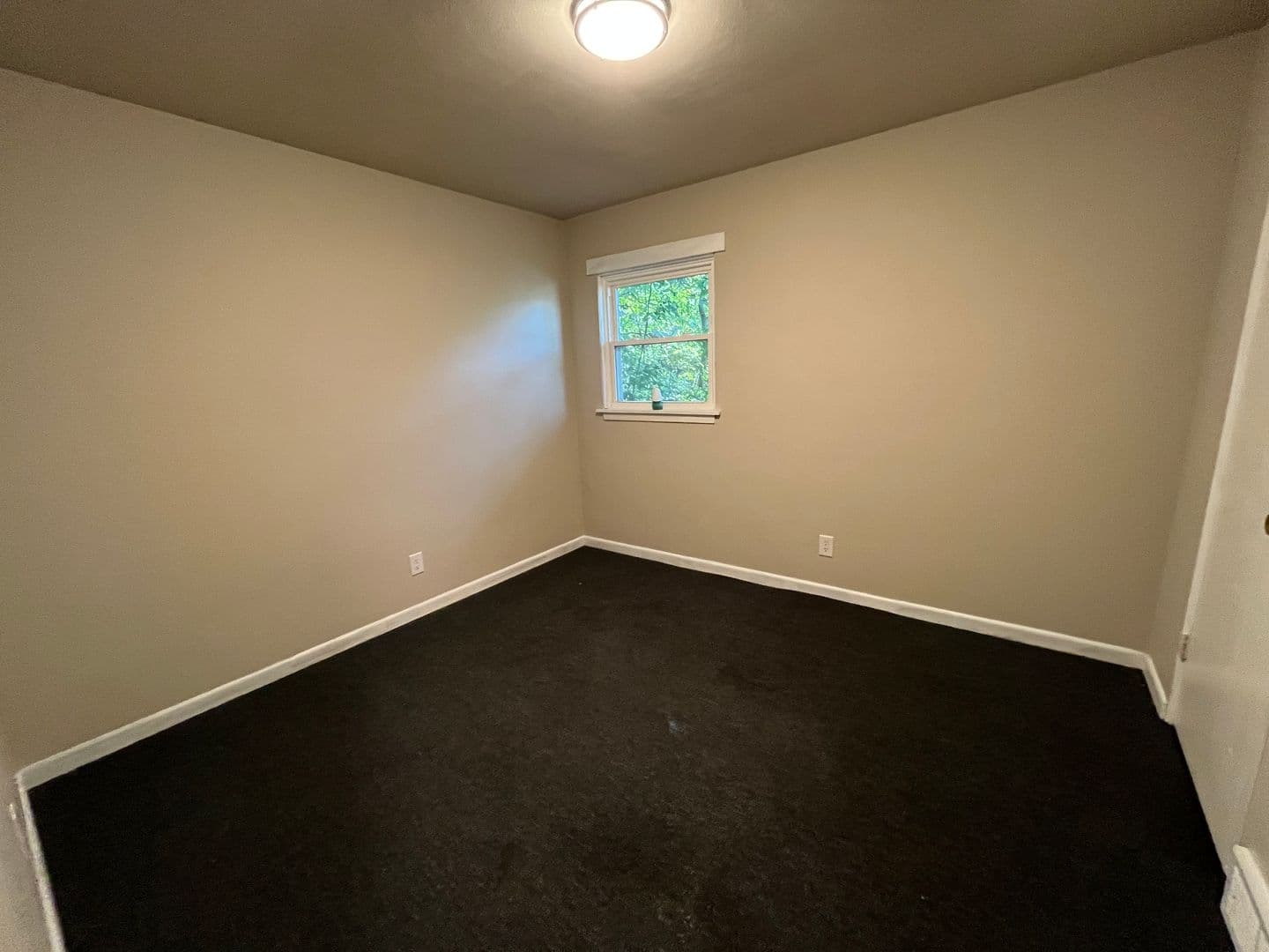 Rock Island Apartment: 4601/4605/4611/4613 - 12th St