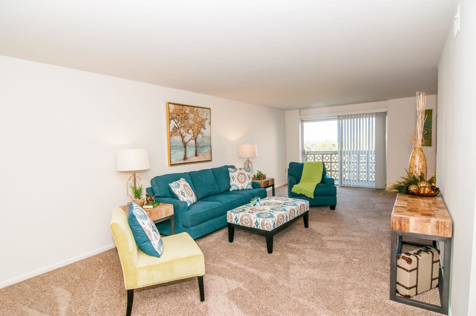 Dayton Apartment: 531 Belmonte Park North