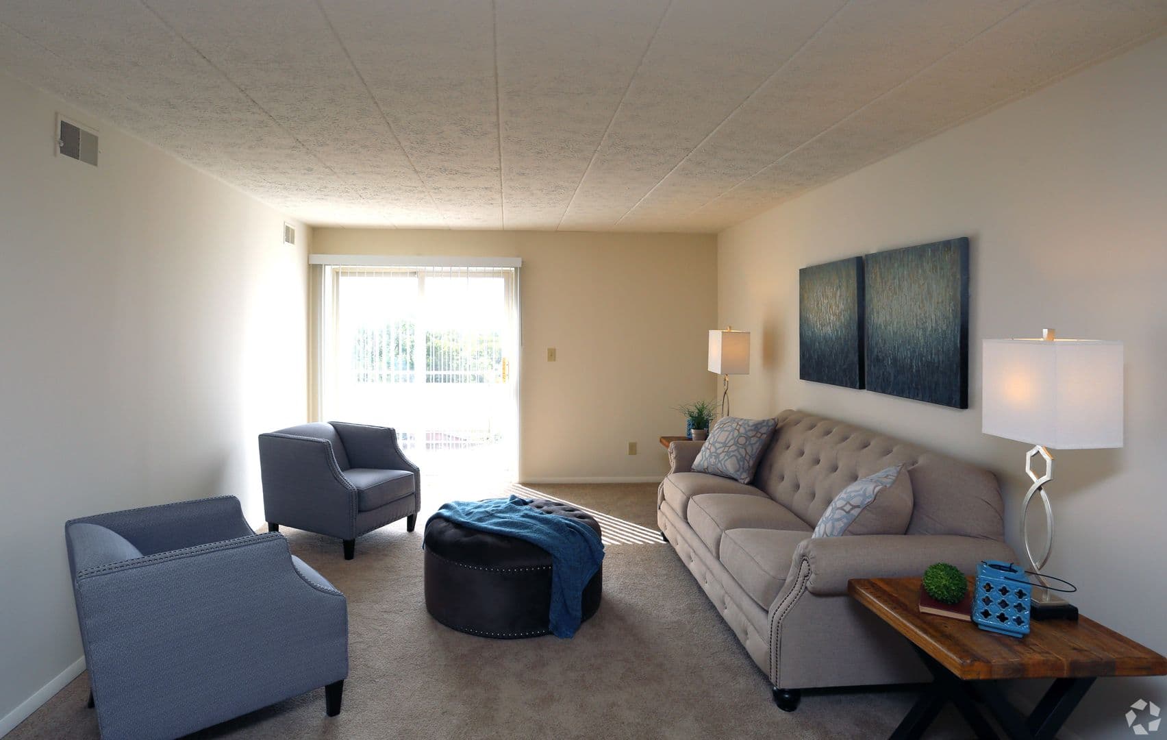 Dayton Apartment: 515 West Grand Avenue