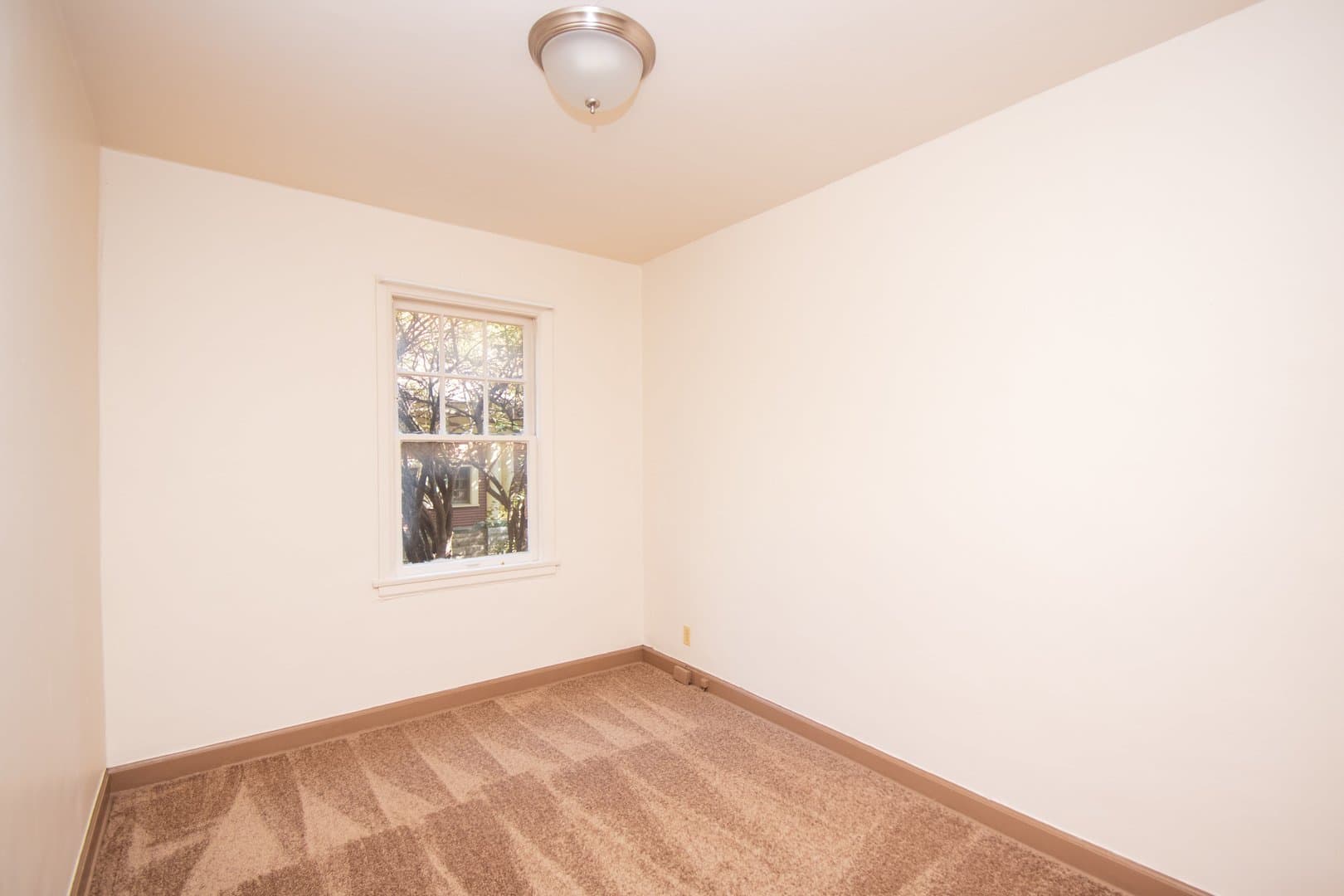 Columbus Apartment: 55 Hamilton Park