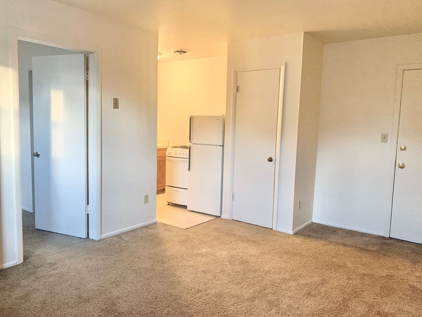 Columbus Apartment: 72 Hamilton Park
