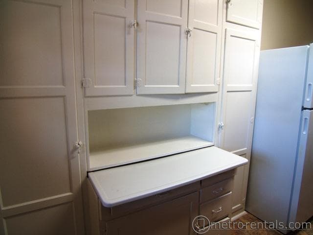 Columbus Apartment: 440-450 Rhoads Avenue