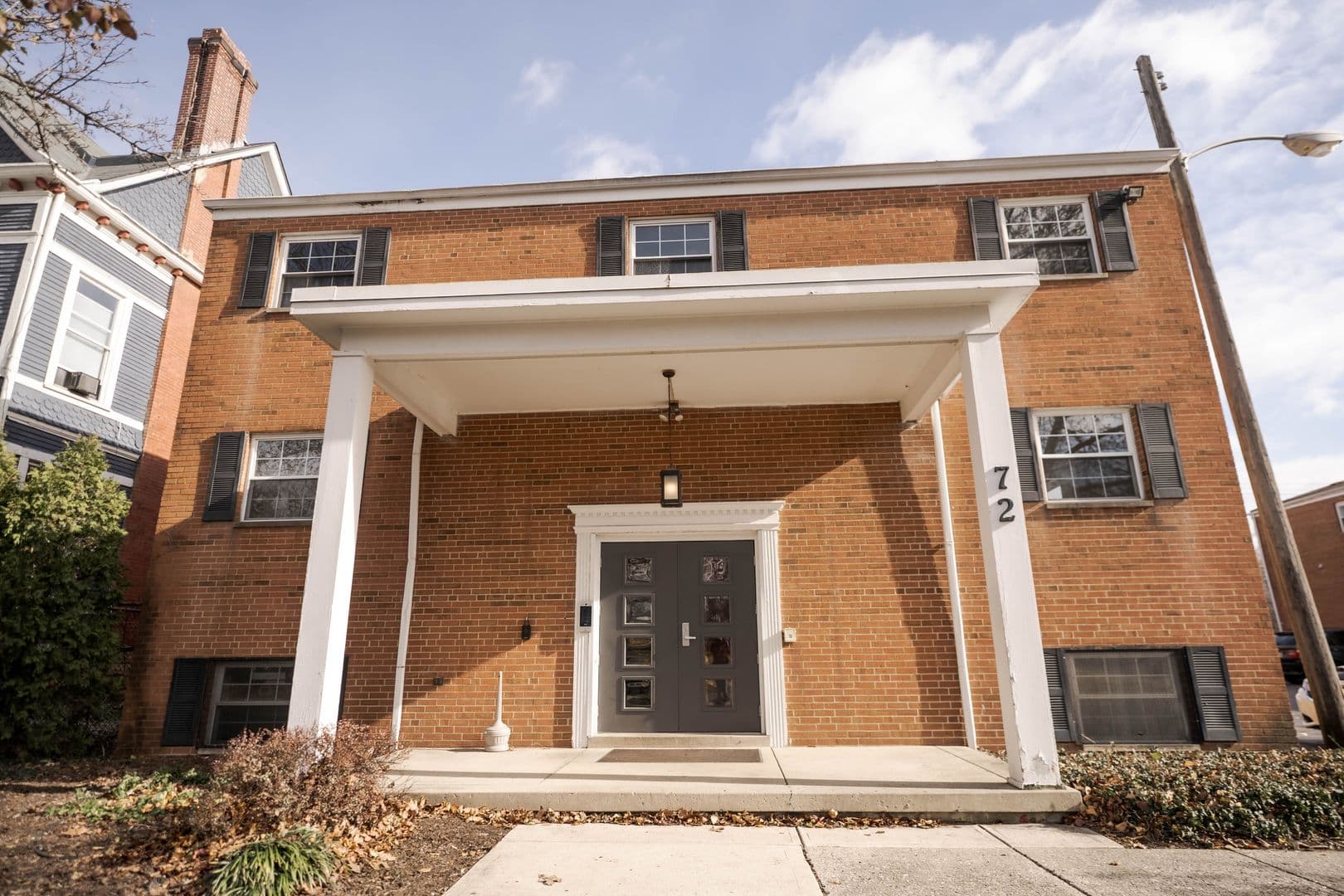 Columbus Apartment: 72 Hamilton Park