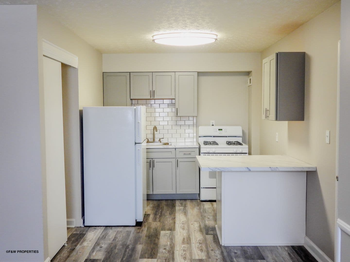 Columbus Apartment: 1738G E. Long St.