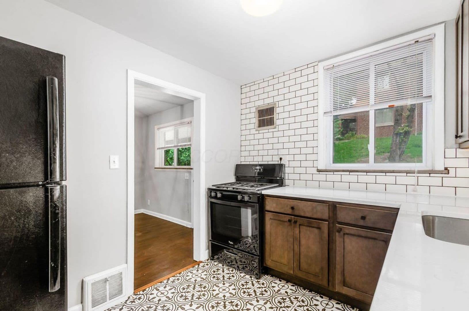 Columbus Townhome: 712 Overbrook Dr.