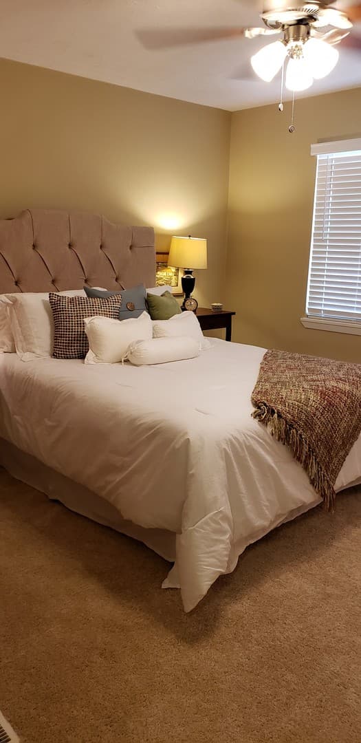 Centerville Apartment: 105 Arnold Street