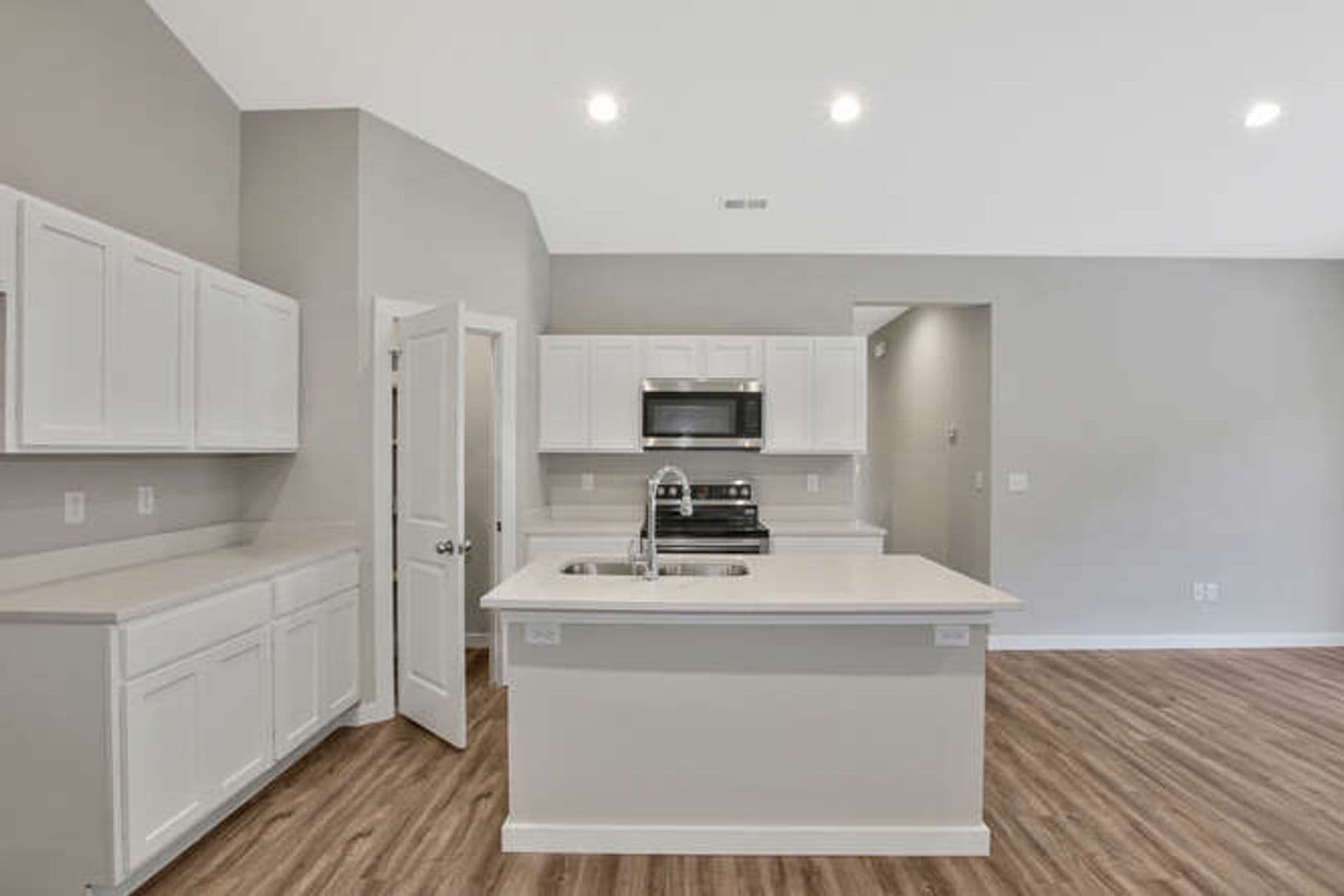 Wichita Apartment: 13543-13557 W Haskell