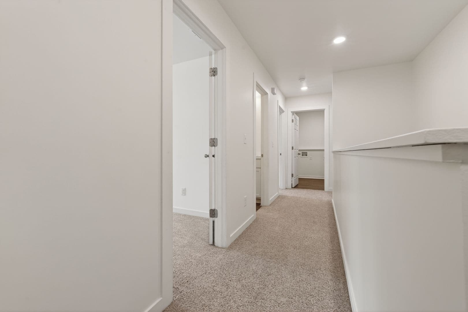 Valley Center Apartment: 225-229 W 3rd St