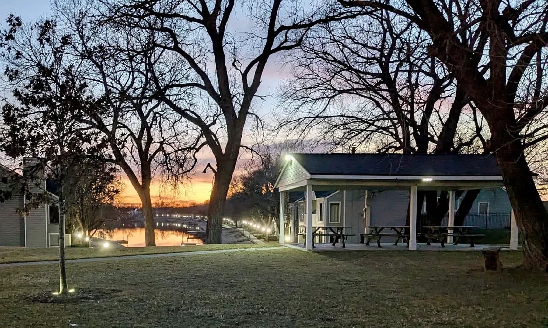 Wichita House: 1123 N Lake Wind St