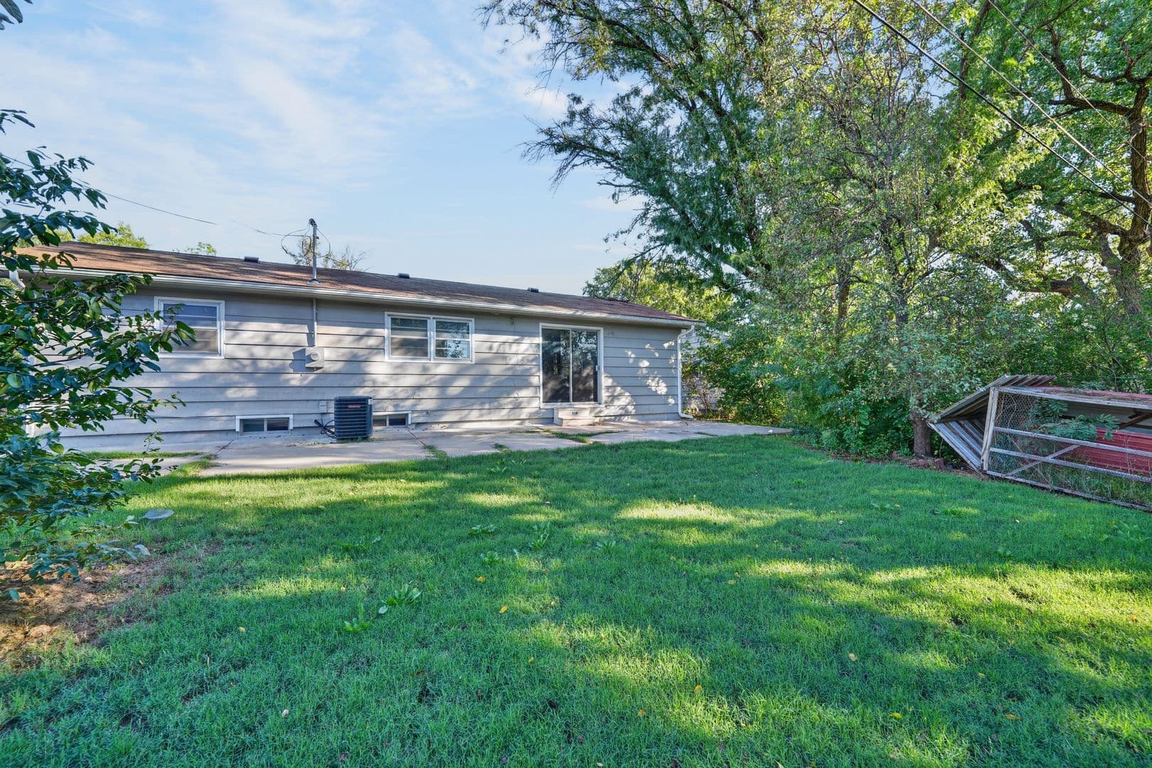 Wichita House: 8029 E Dresden Ln