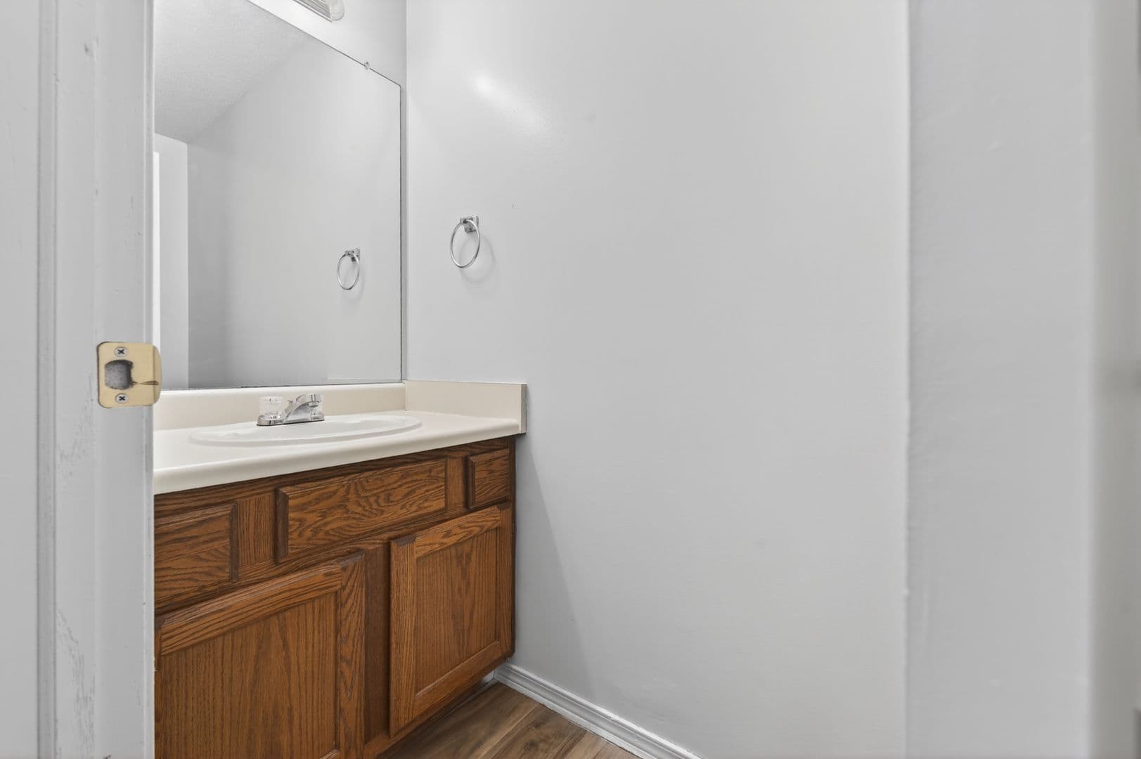 Wichita Apartment: 4329-4337 S Elizabeth