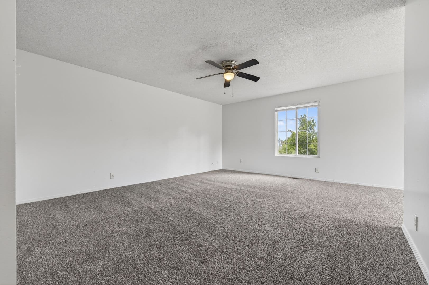 Wichita Apartment: 4329-4337 S Elizabeth