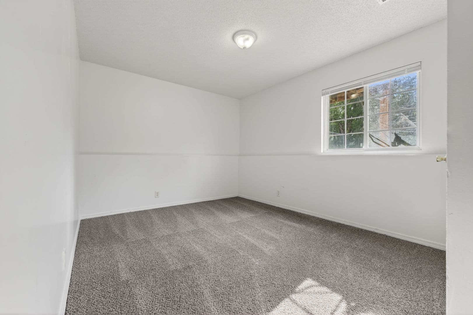 Wichita Apartment: 4329-4337 S Elizabeth