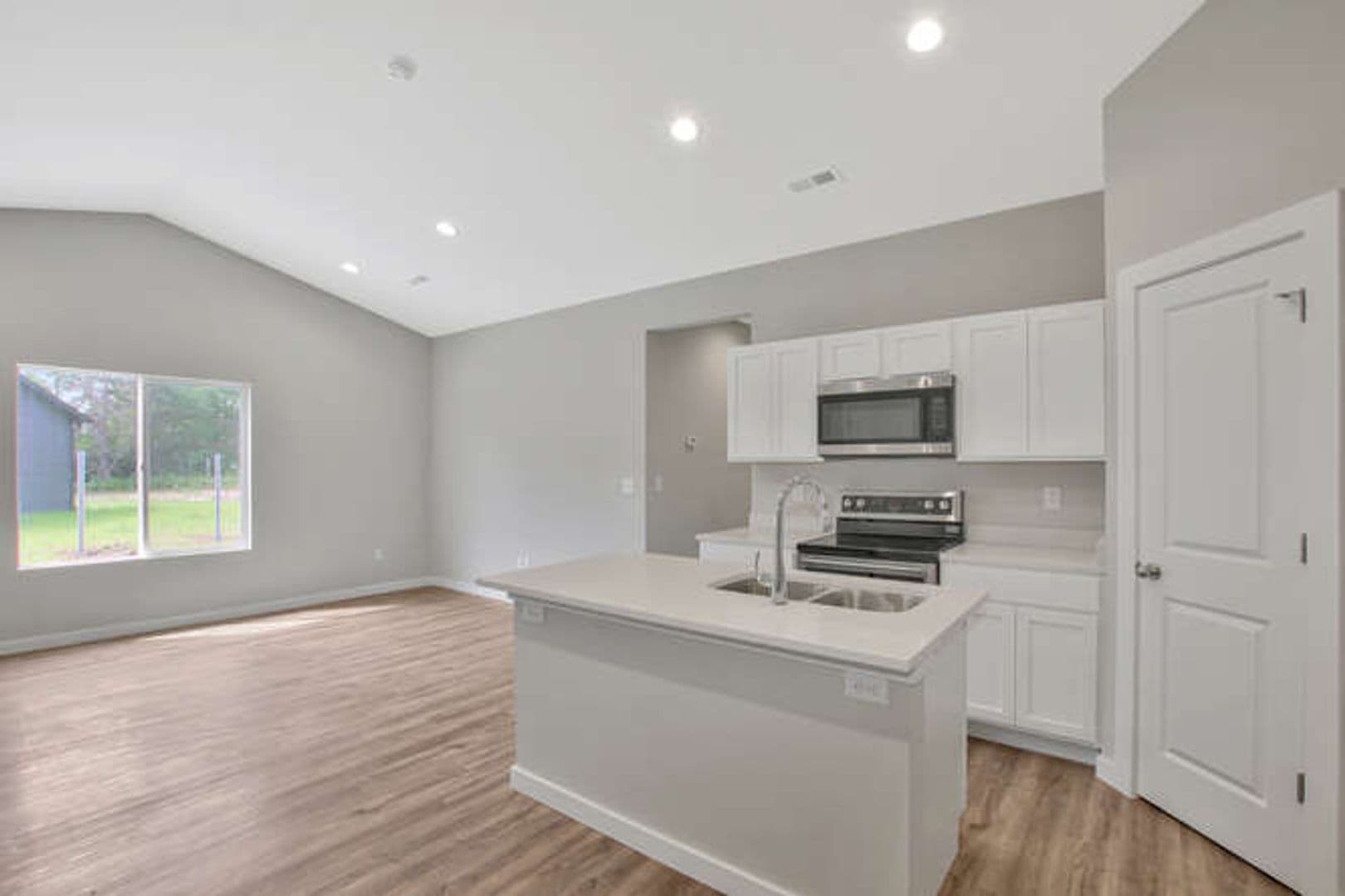 Wichita Apartment: 13543-13557 W Haskell