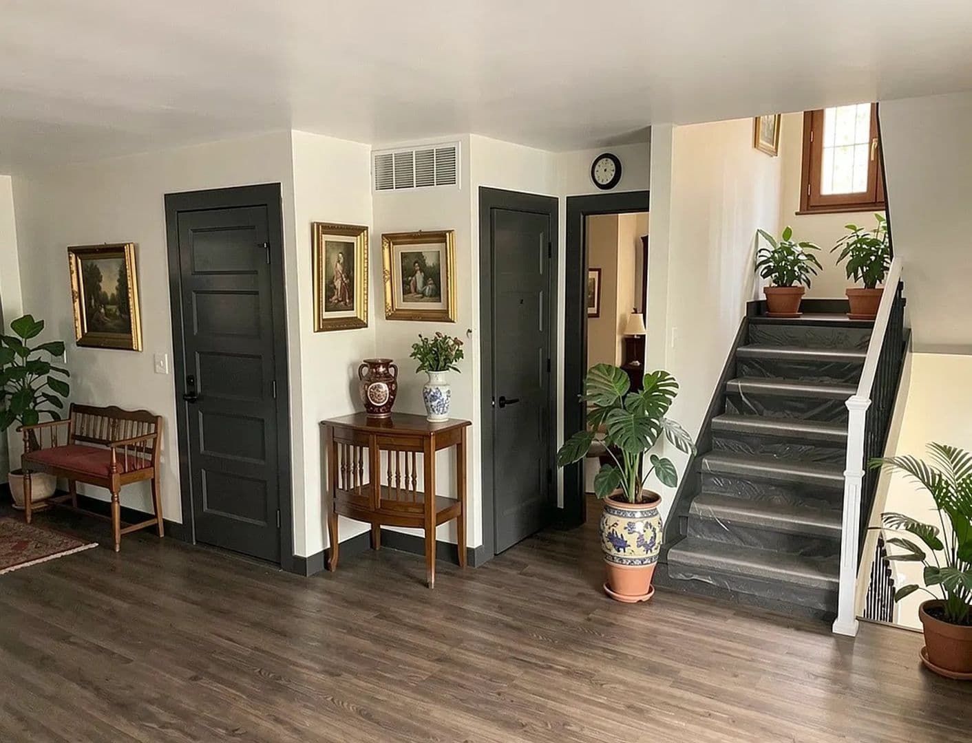 Wichita House: 1123 N Lake Wind St
