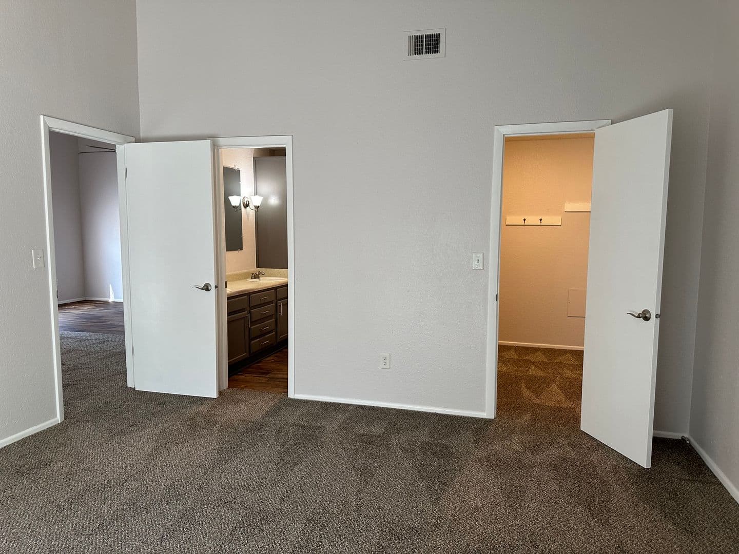 Wichita Apartment: 3425 E. English St.