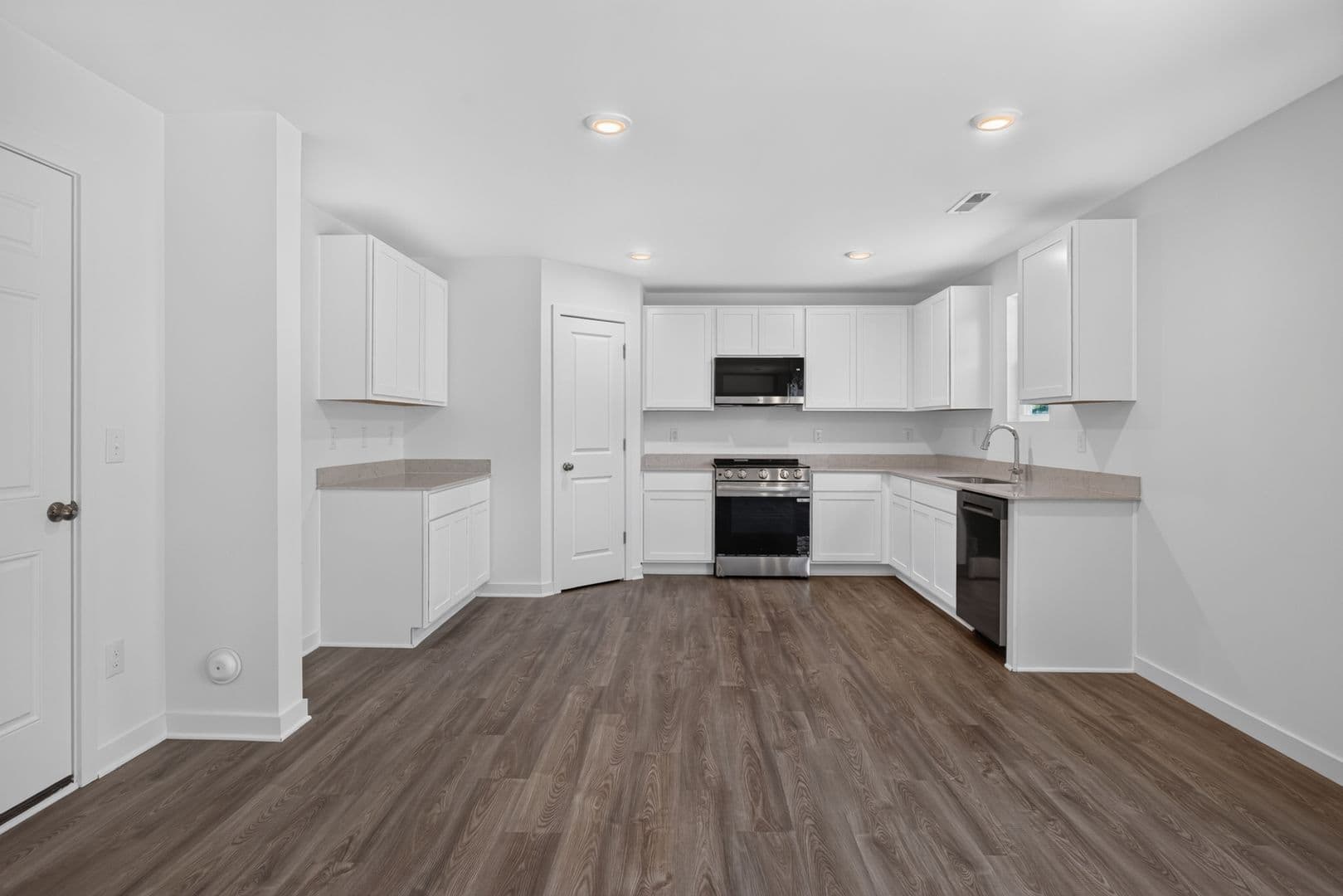 Winston Salem House: 914 Waterworks Rd