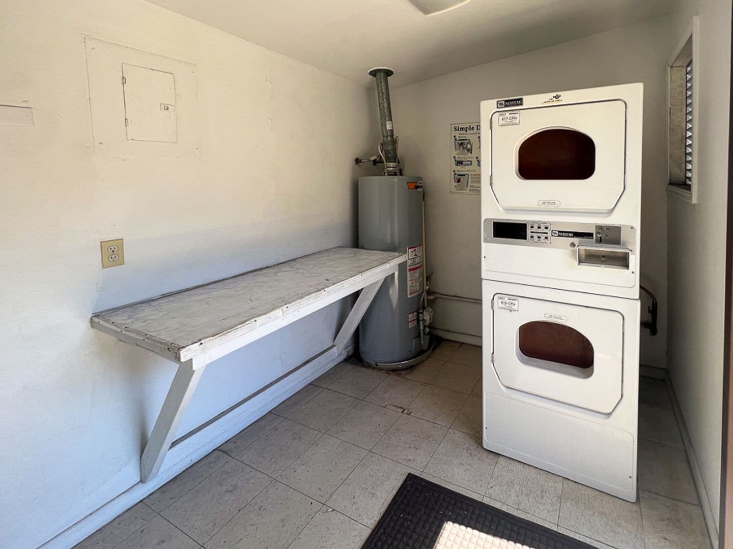 Gainesville Apartment: 1406 SW 18th Place