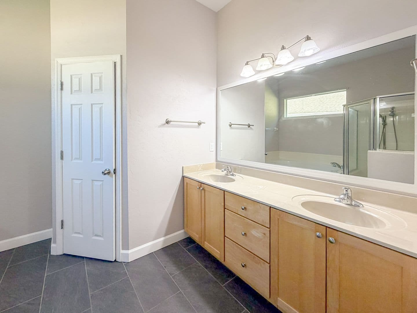 Gainesville House: 9044 SW 25th Road