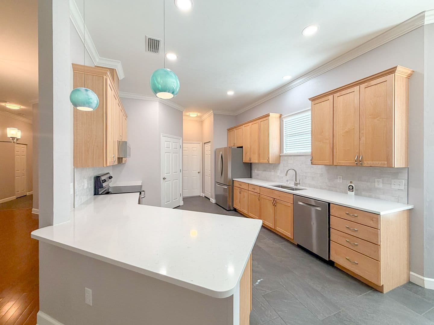 Gainesville House: 9044 SW 25th Road