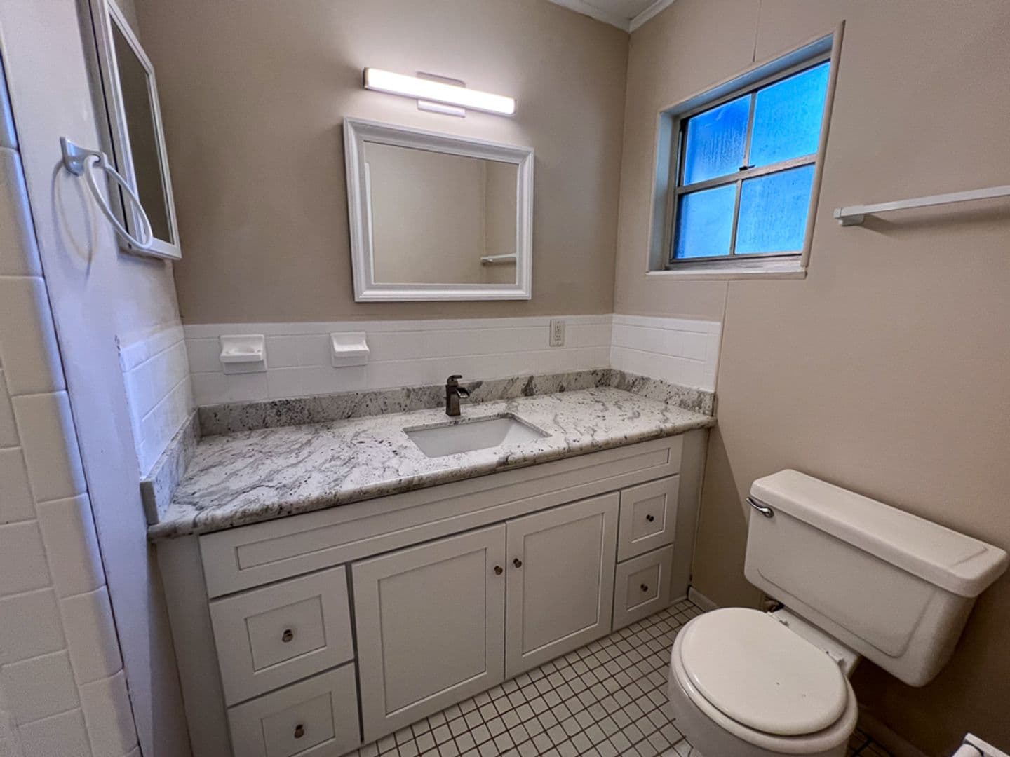 Gainesville House: 2110 NW 54th Terrace