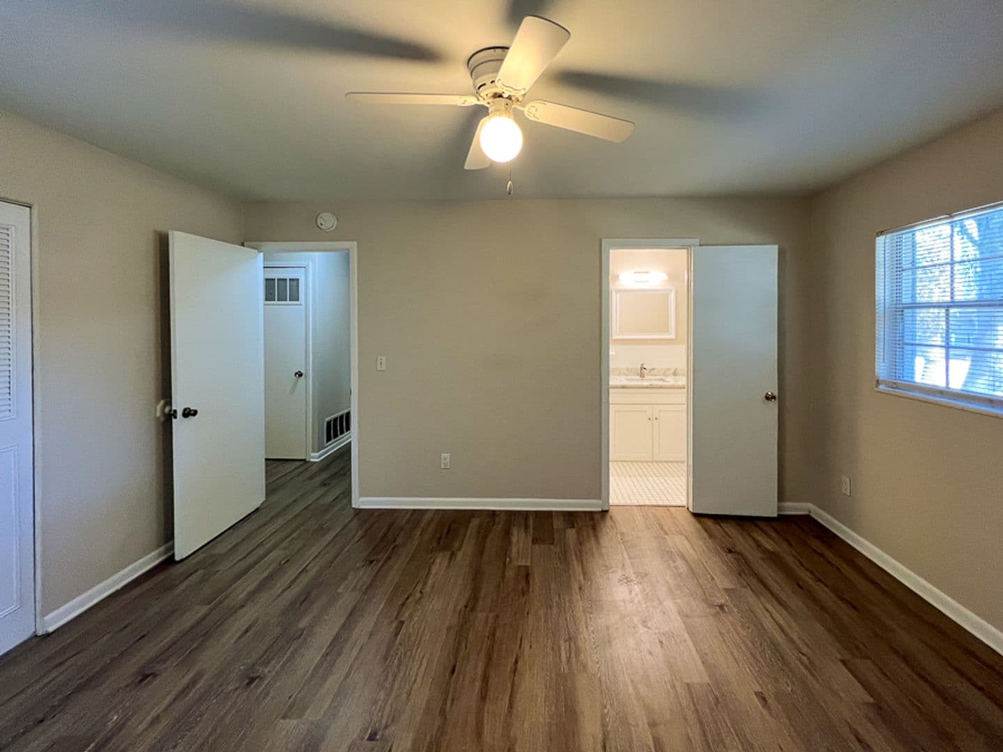 Gainesville House: 2110 NW 54th Terrace