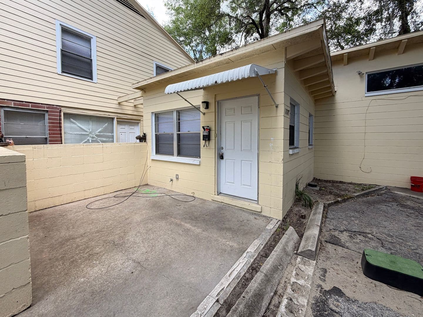 Gainesville Apartment: 217-219 NW 3rd Ave