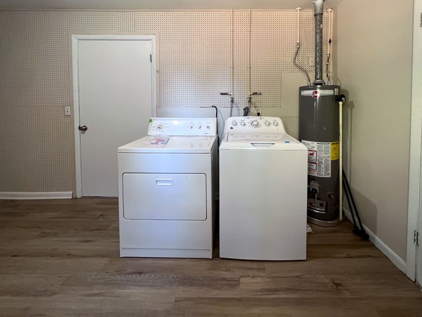 Gainesville House: 2110 NW 54th Terrace