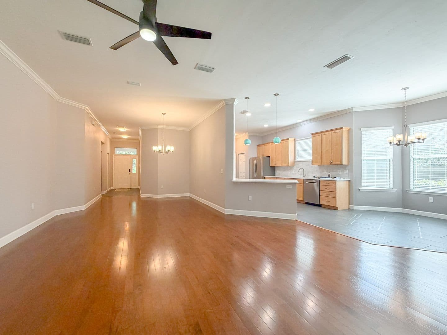Gainesville House: 9044 SW 25th Road