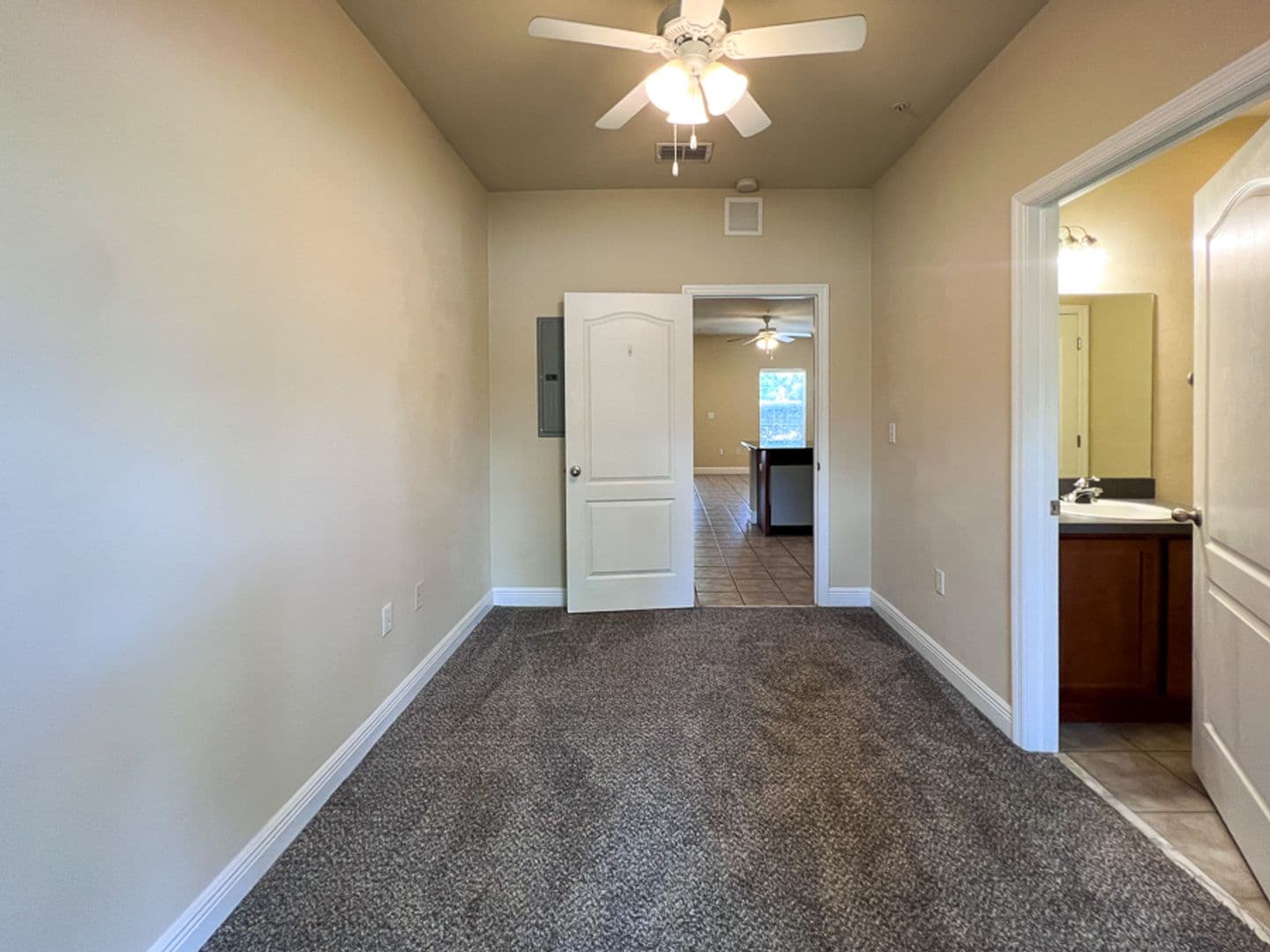 Gainesville Townhome: 2972 SW 35th Place