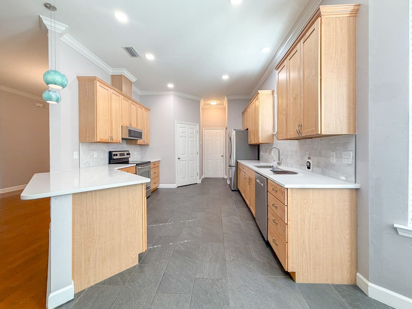 Gainesville House: 9044 SW 25th Road