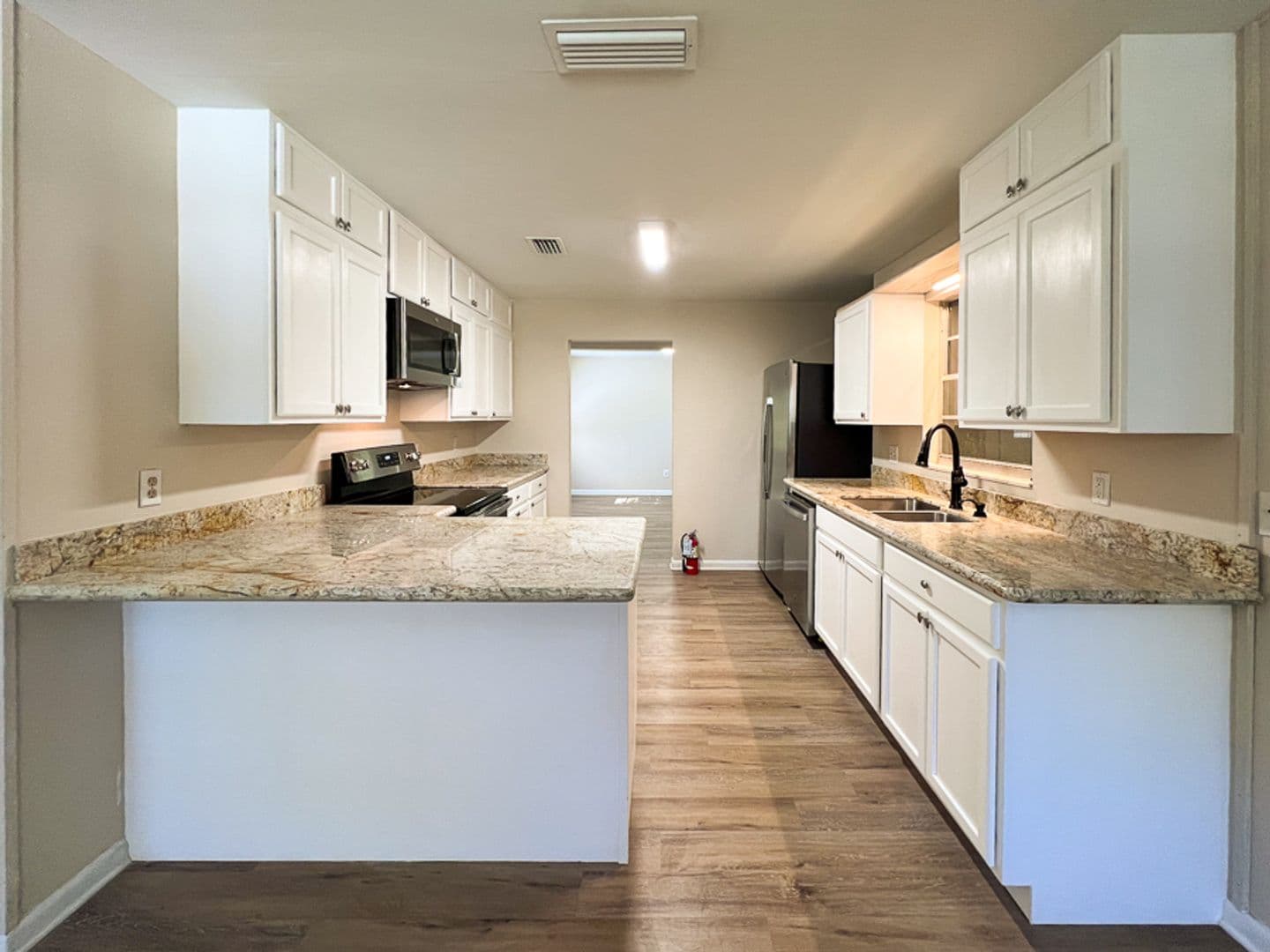 Gainesville House: 2110 NW 54th Terrace