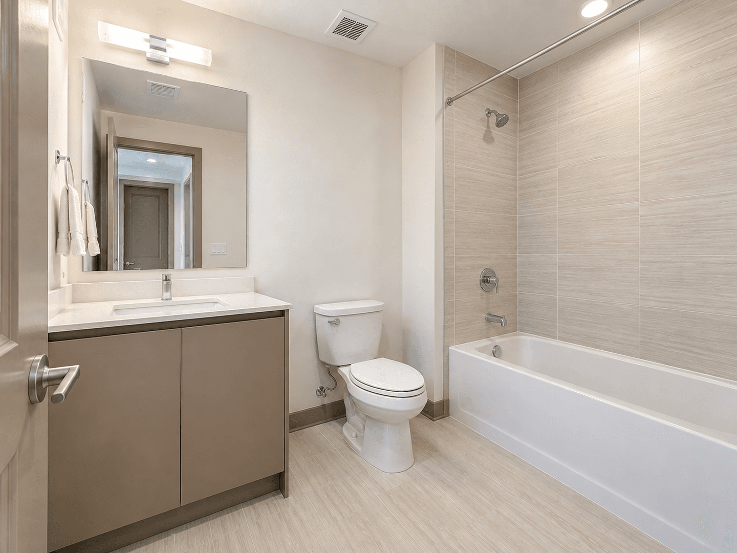 Orlando House: 5563 Millenia Park Blvd unit 504
