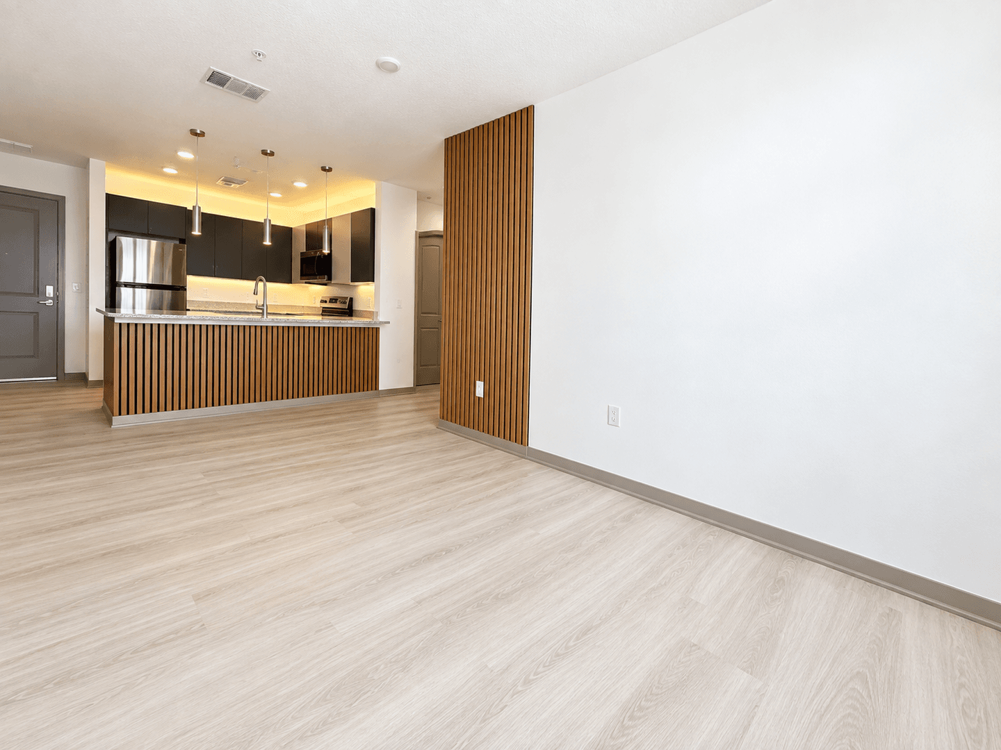 Orlando House: 5563 Millenia Park Blvd unit 504